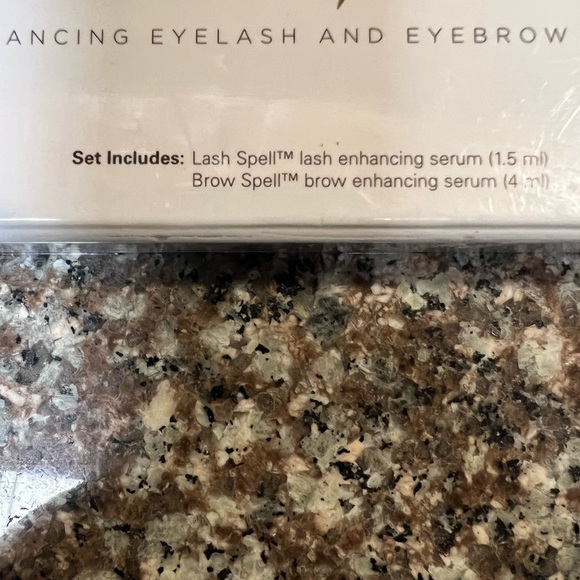 Spell Duo Eyelash and Eyebrow Serums - Picture 4 of 7
